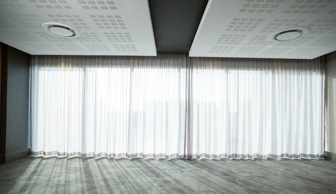 深圳办公室设计装修窗帘选择的五大方向